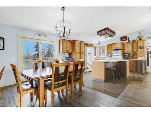 821050 Hwy 732, Rural Fairview No. 136, M.D. Of, AB - Indoor Photo Showing Dining Room