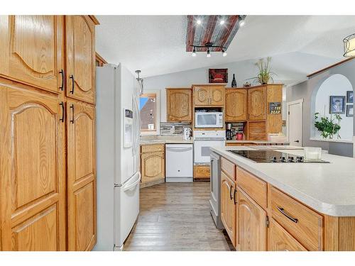 821050 Hwy 732, Rural Fairview No. 136, M.D. Of, AB - Indoor Photo Showing Kitchen