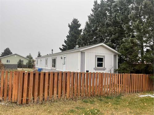 10421 103 Street, Fairview, AB - Outdoor