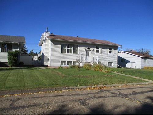 420 3Rd Street Ne, Manning, AB - Outdoor