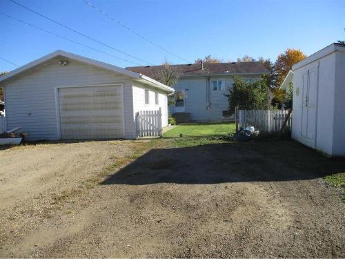 420 3Rd Street Ne, Manning, AB - Outdoor With Exterior