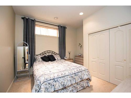 12602 Lakeshore Drive, Grande Prairie, AB - Indoor Photo Showing Bedroom