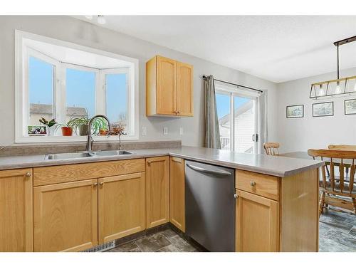 9212 94 Avenue, Grande Prairie, AB - Indoor Photo Showing Kitchen With Double Sink