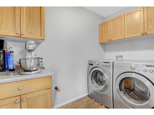 9212 94 Avenue, Grande Prairie, AB - Indoor Photo Showing Laundry Room