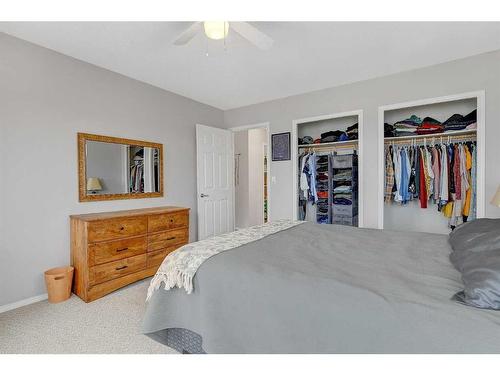 9212 94 Avenue, Grande Prairie, AB - Indoor Photo Showing Bedroom