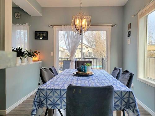 8542 69 Avenue, Grande Prairie, AB - Indoor Photo Showing Dining Room