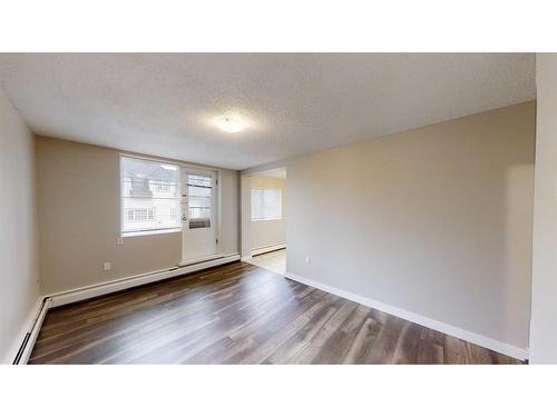 208-9932 105 Avenue, Grande Prairie, AB 