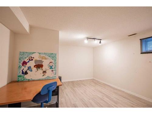 715060 Range Road 64,, Grande Prairie, AB - Indoor Photo Showing Other Room