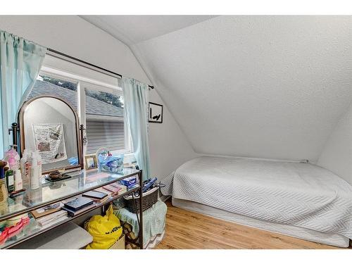 9808 108 Avenue, Grande Prairie, AB - Indoor Photo Showing Laundry Room