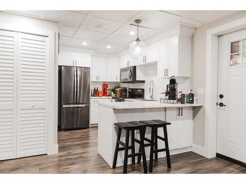 12014 103B Street, Grande Prairie, AB - Indoor Photo Showing Kitchen