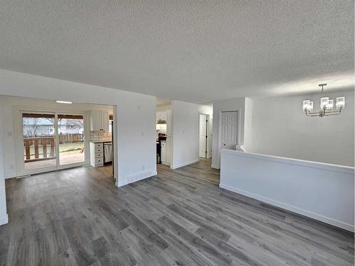 7610 Patterson Drive, Grande Prairie, AB - Indoor