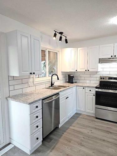 7610 Patterson Drive, Grande Prairie, AB - Indoor Photo Showing Kitchen