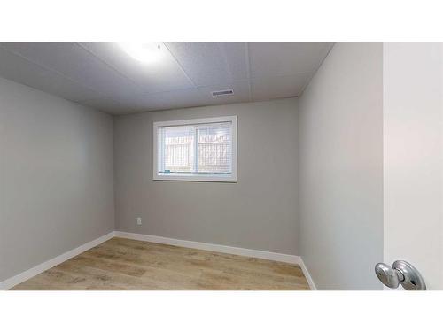 9411 125 Avenue, Grande Prairie, AB - Indoor Photo Showing Other Room