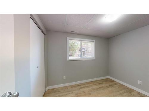 9411 125 Avenue, Grande Prairie, AB - Indoor Photo Showing Other Room