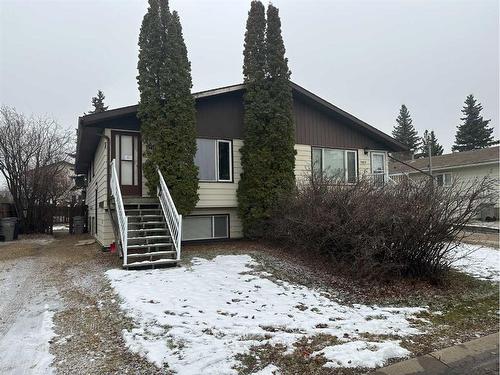 9411 125 Avenue, Grande Prairie, AB - Outdoor