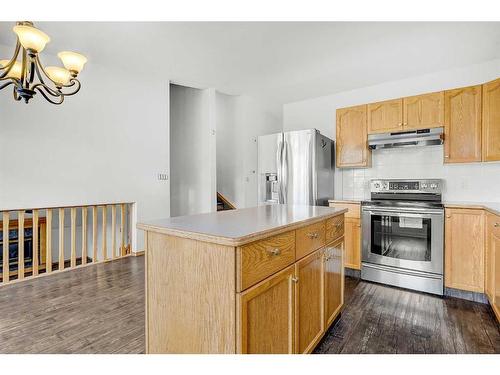 8883 108 Avenue, Grande Prairie, AB - Indoor Photo Showing Kitchen