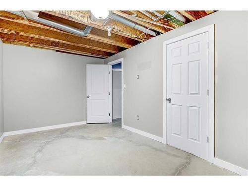 8883 108 Avenue, Grande Prairie, AB - Indoor Photo Showing Basement