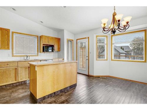 8883 108 Avenue, Grande Prairie, AB - Indoor Photo Showing Kitchen