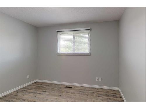 9413 125 Avenue, Grande Prairie, AB - Indoor Photo Showing Other Room