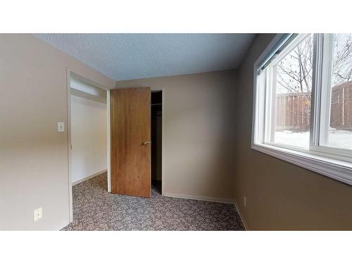 9413 125 Avenue, Grande Prairie, AB - Indoor Photo Showing Other Room