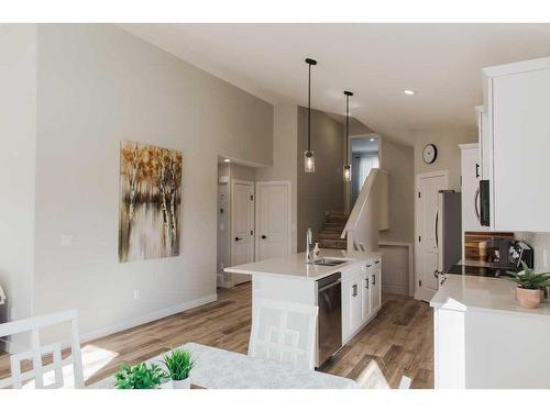 9507 114 Avenue, Clairmont, AB - Indoor Photo Showing Kitchen