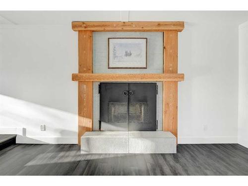 10102 89 Street, Grande Prairie, AB - Indoor With Fireplace