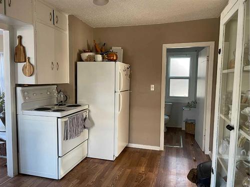 10911 106 Ave., Fairview, AB - Indoor Photo Showing Laundry Room