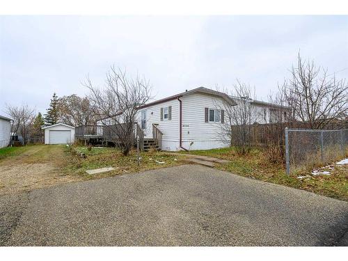 9619 101 Avenue, Clairmont, AB - Outdoor