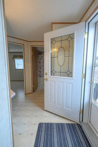 9619 101 Avenue, Clairmont, AB - Indoor Photo Showing Other Room