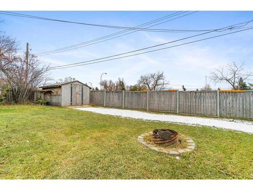 9631 117 Avenue, Grande Prairie, AB - Outdoor With Backyard