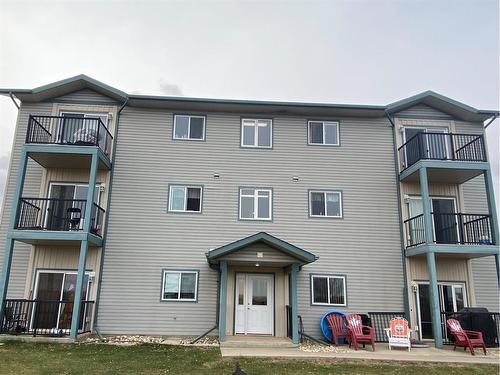 2-5101 42 Avenue, Grimshaw, AB - Outdoor