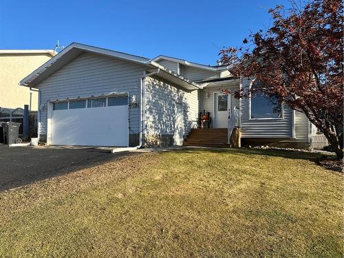 7129 99A Street, Peace River, AB - Outdoor