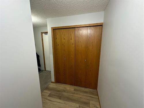 7129 99A Street, Peace River, AB - Indoor Photo Showing Other Room