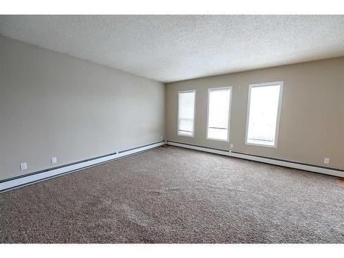 10511 102 Avenue, Grande Prairie, AB - Indoor Photo Showing Other Room