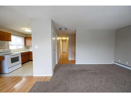 10511 102 Avenue, Grande Prairie, AB - Indoor Photo Showing Kitchen