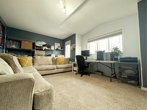 34 Pinnacle Point, Grande Prairie, AB - Indoor