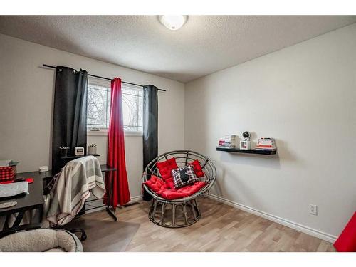 5313 50 Ave, Grimshaw, AB - Indoor