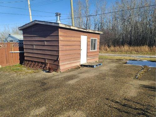 411 4Th Street, Mclennan, AB - Outdoor