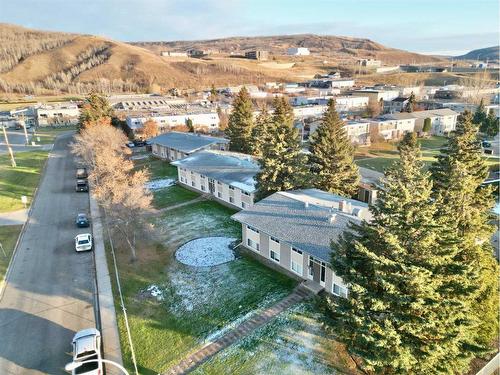 C4-9523 88 Avenue, Peace River, AB - Outdoor With View