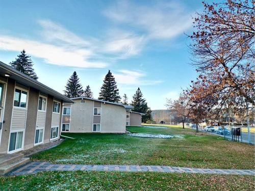 C4-9523 88 Avenue, Peace River, AB - Outdoor