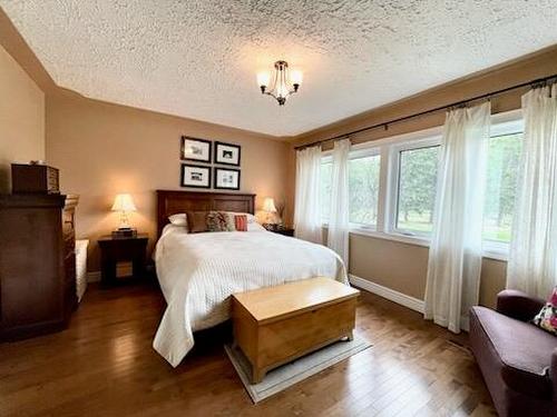 80211 Range Road 201, Rural Smoky River No. 130, M.D. Of, AB - Indoor Photo Showing Bedroom