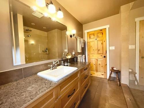 80211 Range Road 201, Rural Smoky River No. 130, M.D. Of, AB - Indoor Photo Showing Bathroom