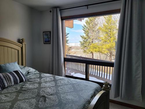 310 Brassard, Mclennan, AB - Indoor Photo Showing Bedroom