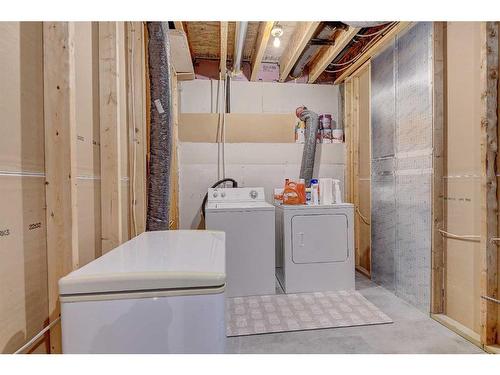 11714 Copperwood Road, Grande Prairie, AB - Indoor Photo Showing Laundry Room