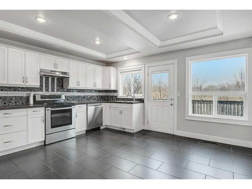 11714 Copperwood Road, Grande Prairie, AB - Indoor Photo Showing Kitchen With Upgraded Kitchen