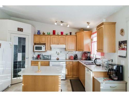 12705 90A Street, Grande Prairie, AB - Indoor Photo Showing Kitchen With Double Sink