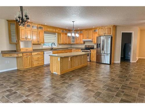 15165 Twp Rd 1062, Rural Mackenzie County, AB - Indoor Photo Showing Kitchen