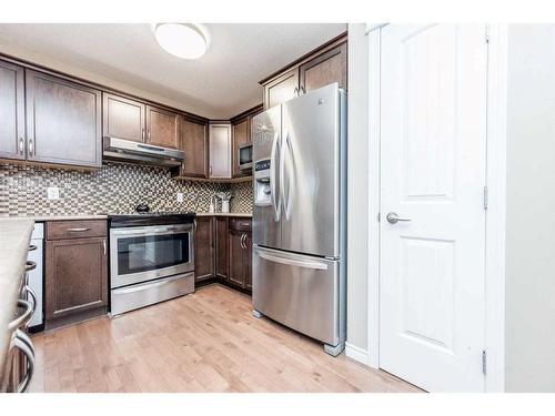 8810 88A Street, Grande Prairie, AB - Indoor Photo Showing Kitchen