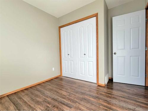 9441 90A Street, Grande Prairie, AB - Indoor Photo Showing Other Room