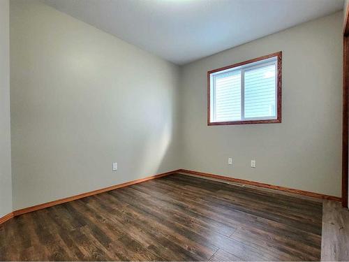 9441 90A Street, Grande Prairie, AB - Indoor Photo Showing Other Room